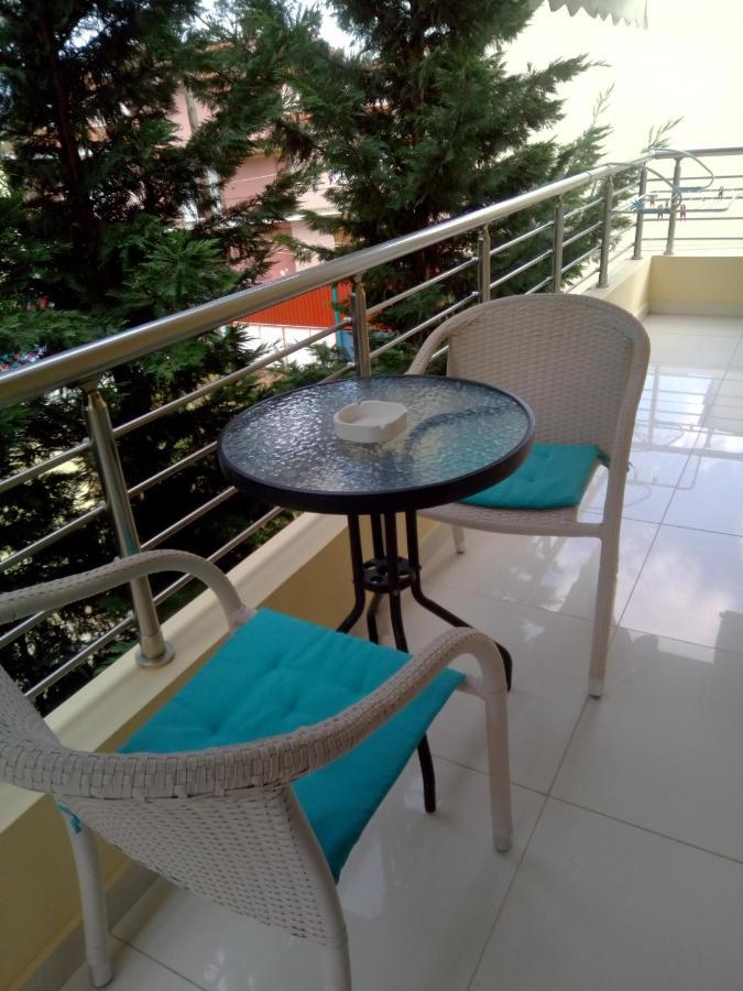Palataki Residence มิลอย ภายนอก รูปภาพ
