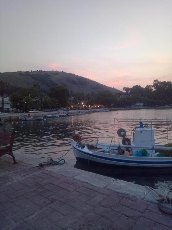 Palataki Residence มิลอย ภายนอก รูปภาพ