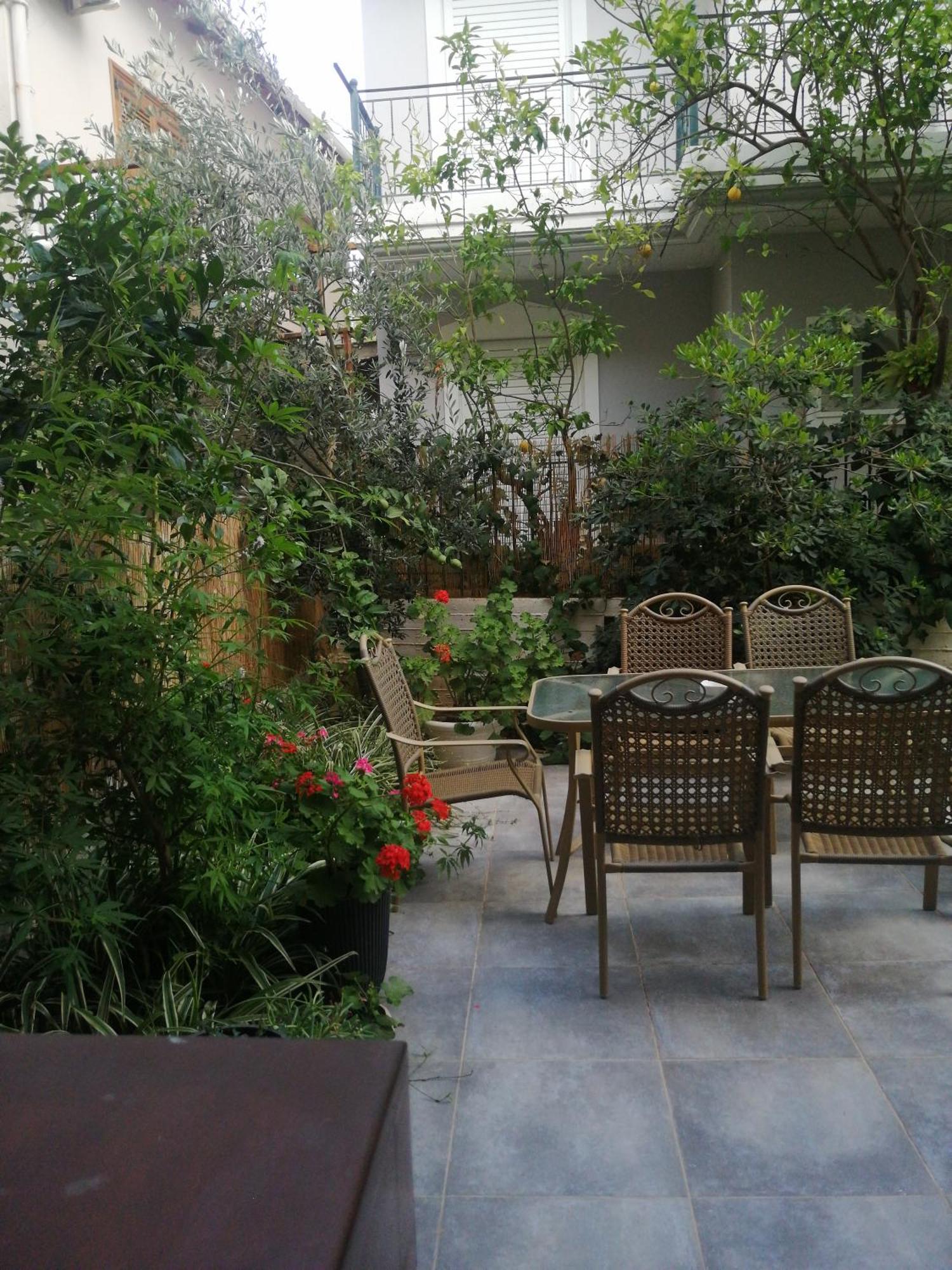 Palataki Residence มิลอย ภายนอก รูปภาพ