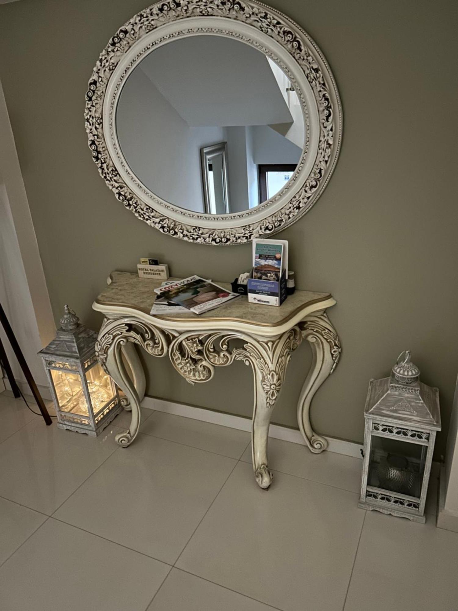 Palataki Residence มิลอย ภายนอก รูปภาพ