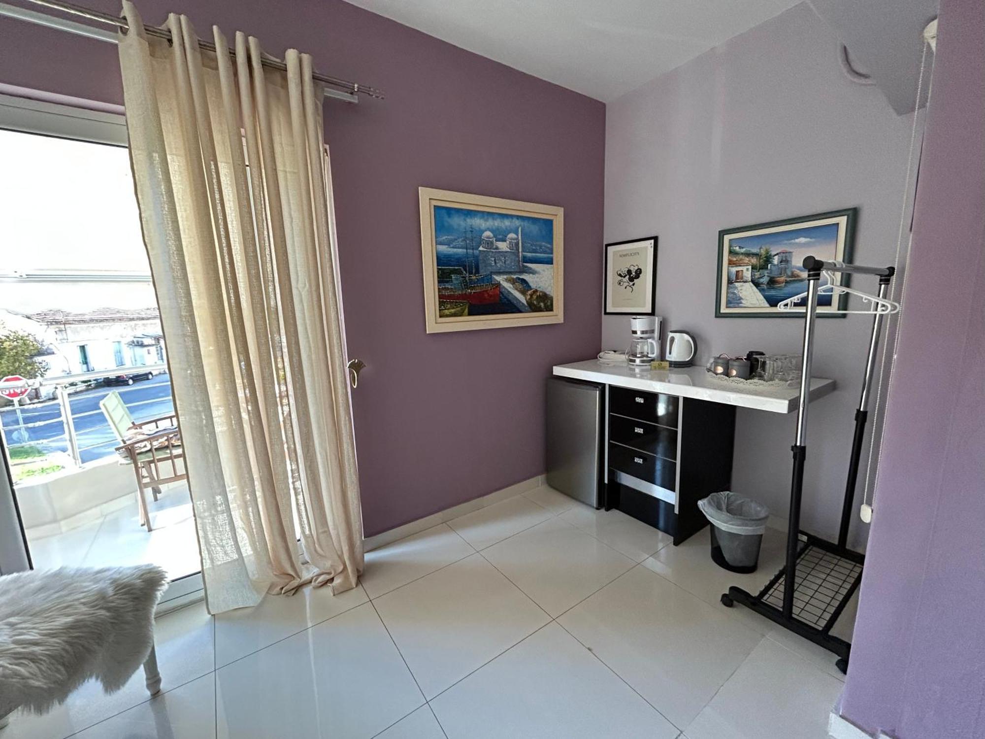 Palataki Residence มิลอย ภายนอก รูปภาพ